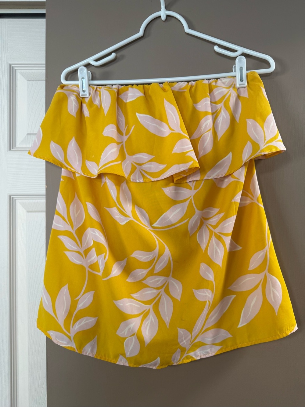 Pink Lily Yellow Off-Shoulder Floral Ruffle Top